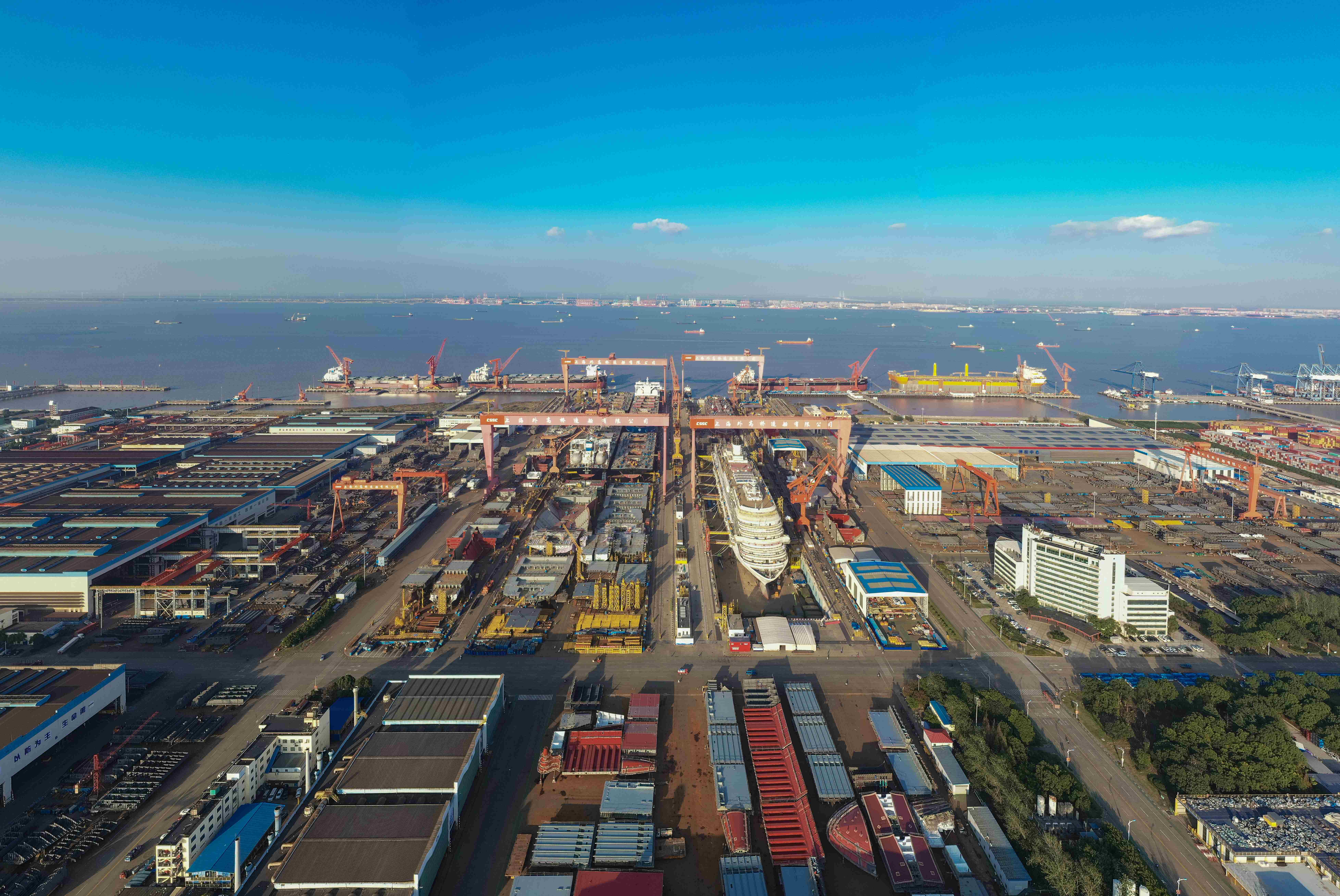 8外成人电影
邮轮、民船、海工三类船舶产品同造场景.jpg